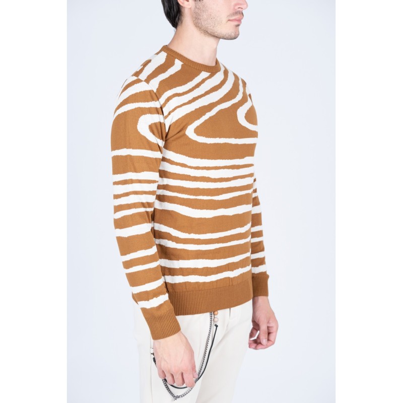 Maglione righe irregolari