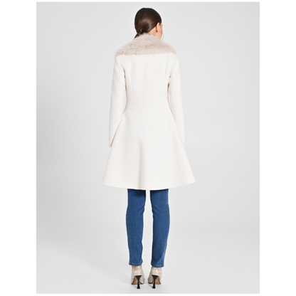Cappotto con collo in  eco-pelliccia "RINASCIMENTO"