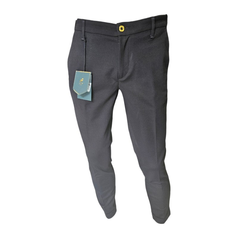 Chino punto milano con elastico "NAIF"