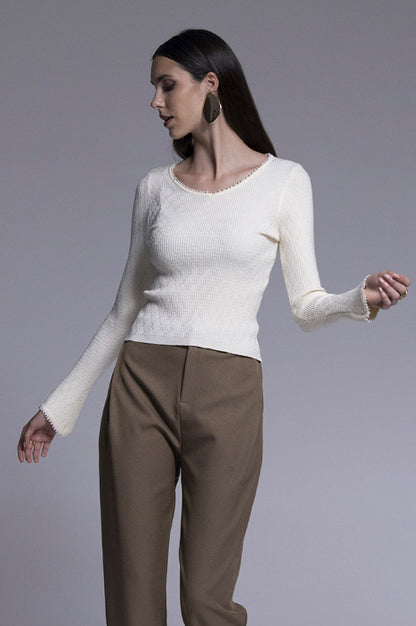 Maglia con perle sul collo e sui polsi "AN-AIM
